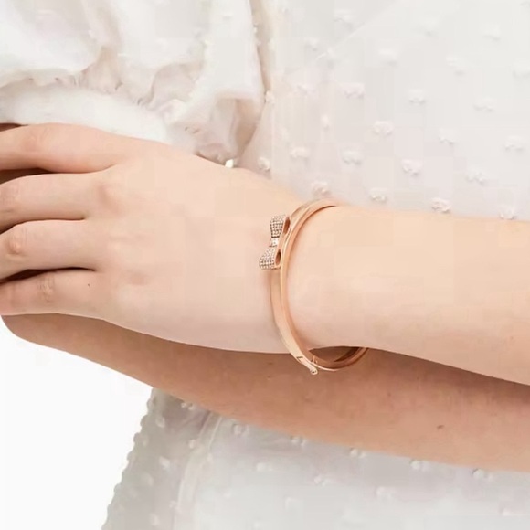 KATE SPADE • Rose Gold Ready Set Bow Bangle Bracelet - Picture 3 of 5